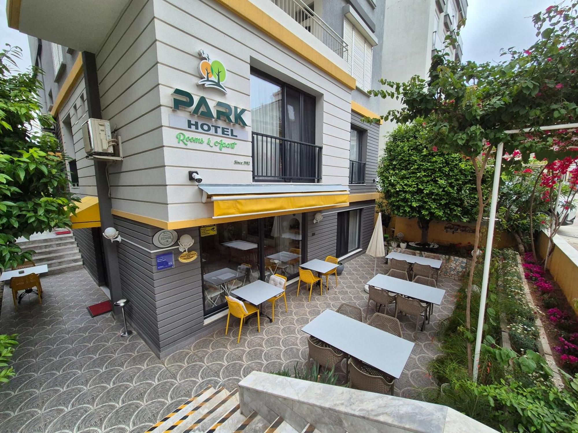 Park Hotel Rooms & Apart 안탈리아 외부 사진